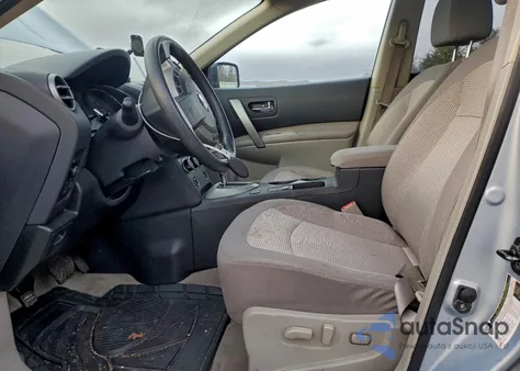 2013 Nissan Rogue S z USA, uszkodzony, nr VIN JN8AS5MV2DW139295